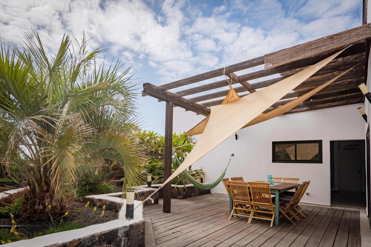 Creative Harbour Fuerteventura Hostel Lajares Luaran gambar